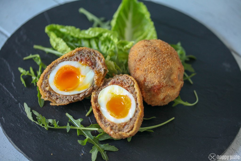 Selbstgemachte Scotch Eggs fuer zu Hause